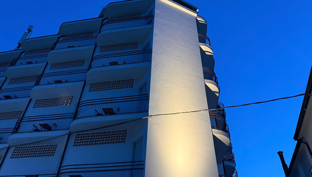X Hotel